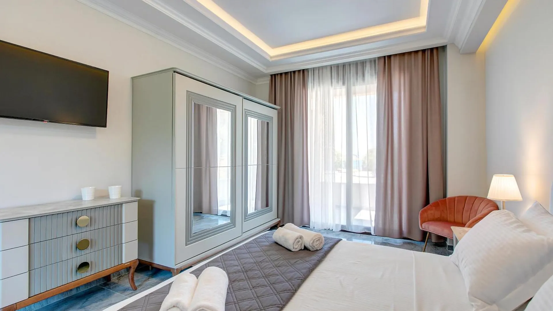 Epavli Alexandros Luxury Villa Вурвуру